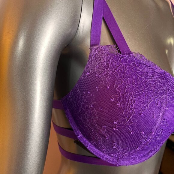 NWOT VS Front Closure 32DD Purple Lace Push-up Strappy Bra - Picture 5 of 8